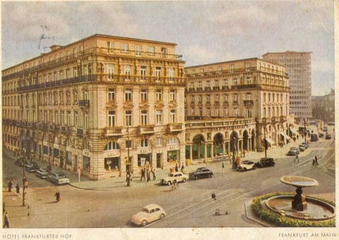 Die historische Fassade des Icon Hotel Frankfurter Hof in Frankfurt Am Main