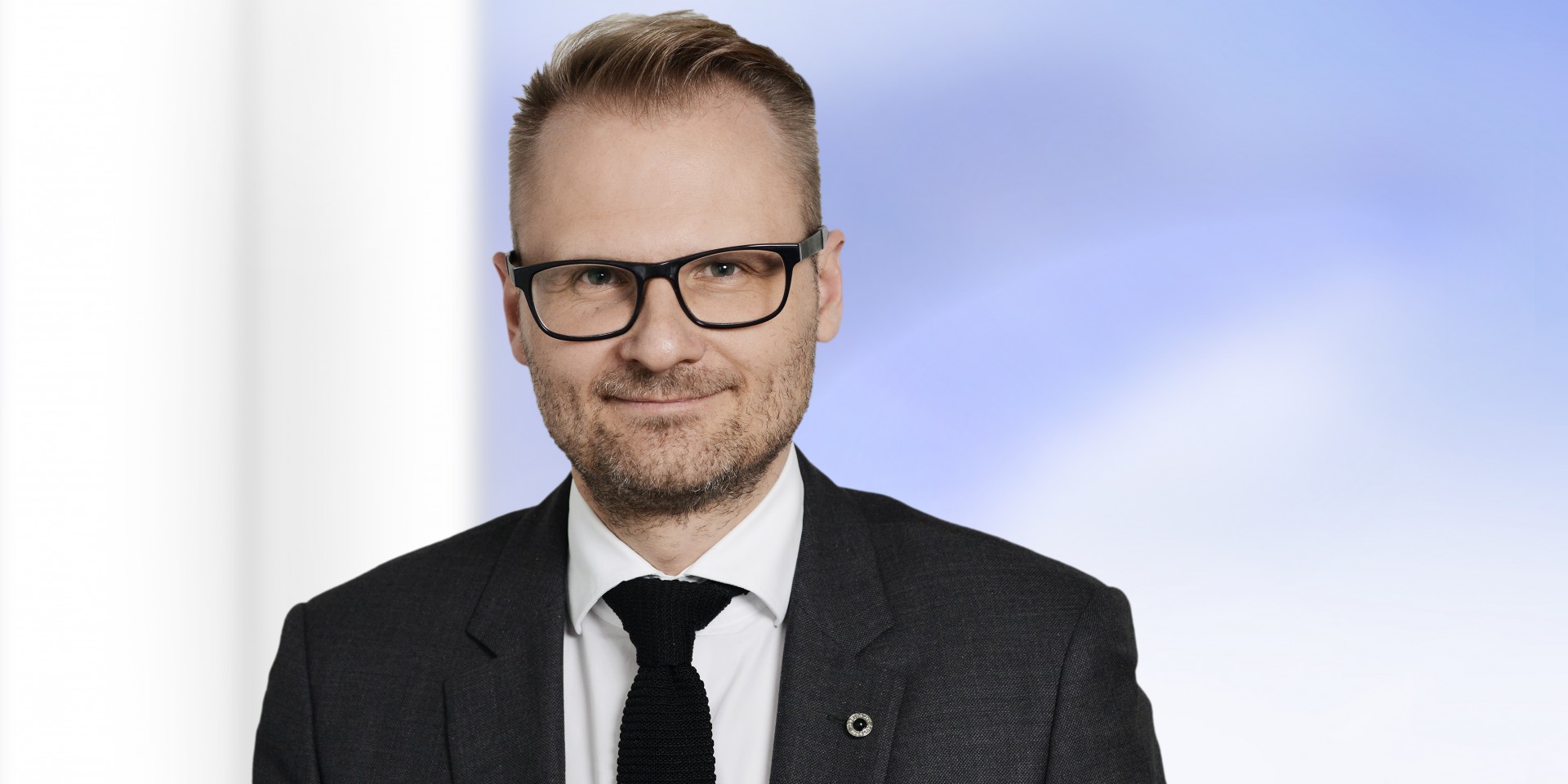 H World International - Ulrich Bensel, Chief Human Resources Officer